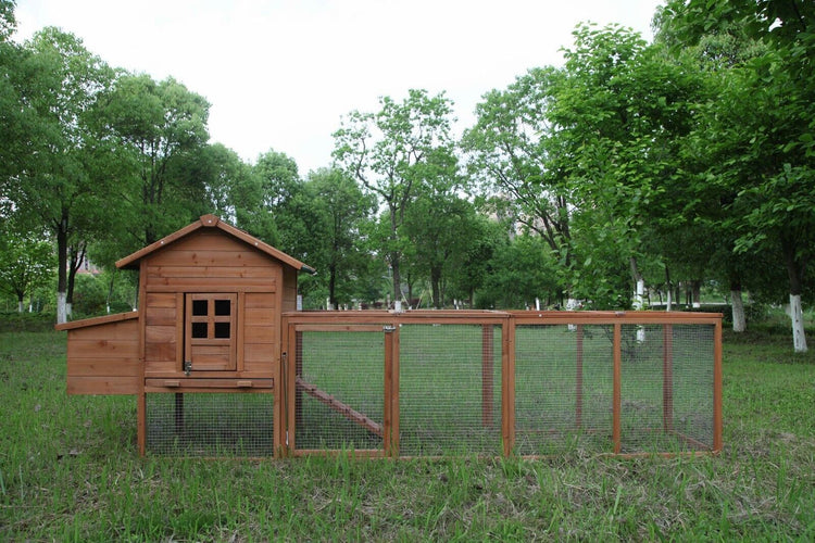 Chicken Coop w/  Run and w/Nesting Box 120''